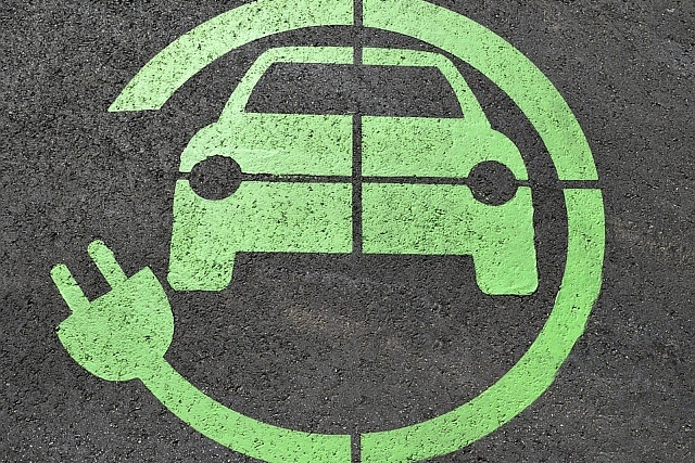 Produkcja samochodów elektrycznych wpisuje się w rządową strategię elektromobilności.