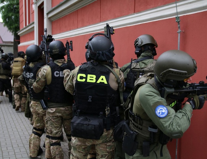 Jak miałaby wyglądać likwidacja CBA? Poznaliśmy szczegóły