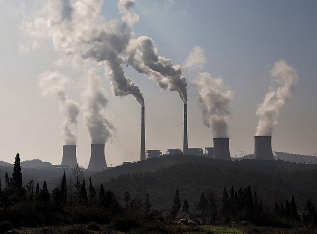 Chiny są największym źródłem emisji CO2 do atmosfery. Fot. Mingjia Zhou/ Flickr