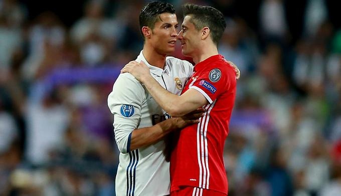 Cristiano Ronaldo i Robert Lewandowski. Wtedy górą był Real Madryt. Fot. realmadryt.pl