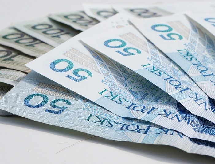 Ukryta podwyżka obowiązkowych opłat. Wyższe stawki zapłacą dwa miliony Polaków