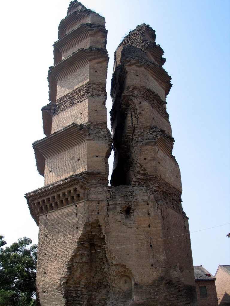 Quwo. Pagoda Ganying z 1165 r.