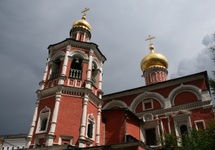 Cerkiew Świętych Piotra i Pawła na Kuliszkach, Kitaj-gorod, Moskwa, 21 lipca 2017.