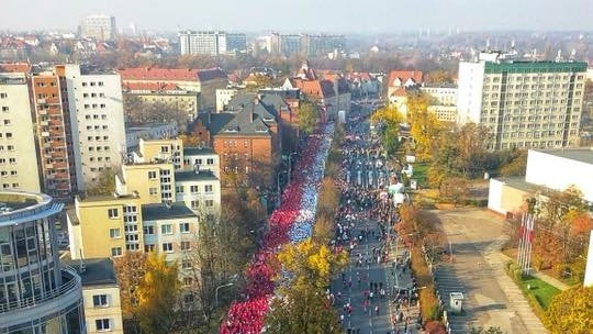 Bieg Niepodległości w Poznaniu. (fot. Twitter)