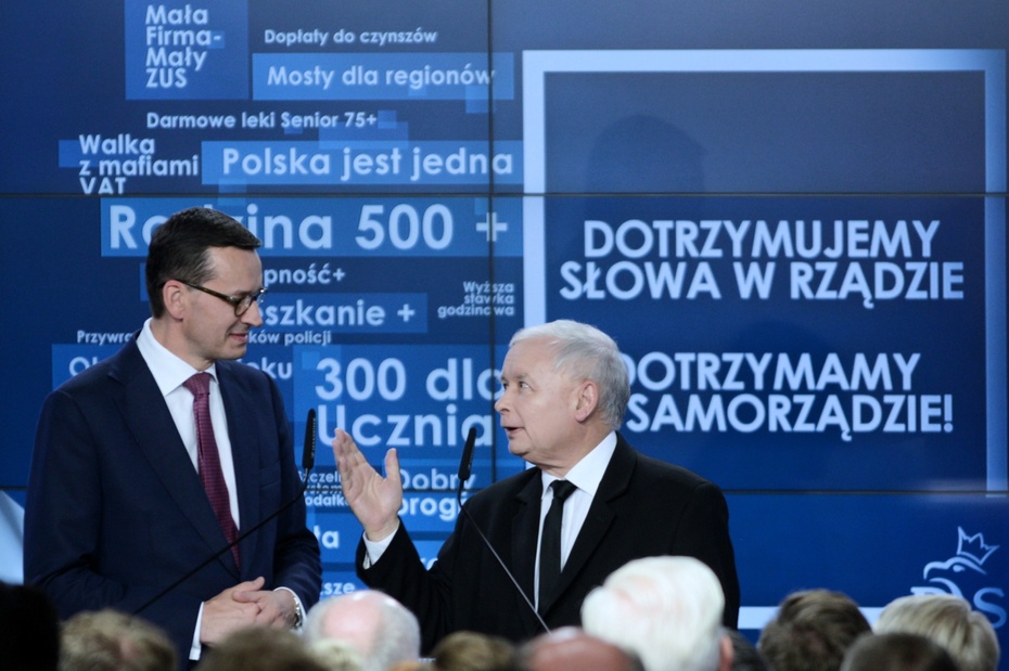 Mateusz Morawiecki i Jarosław Kaczyński. Fot. arch. PAP