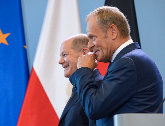Kulisy spotkania Tuska z Scholzem. Oferta była na stole, premier jej nie przyjął