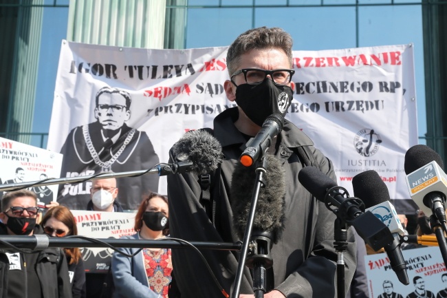 Sędzia Igor Tuleya. Fot. PAP/Tomasz Gzell