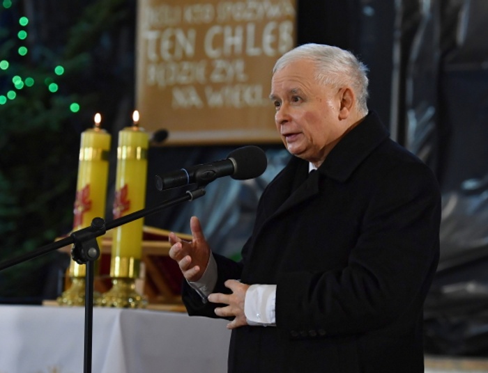 Polityka w kościele sposoben na głoszenie Słowa Bożego?