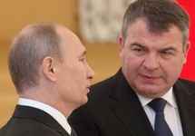 A. Sirdiukow z W. Putinem, 2012.