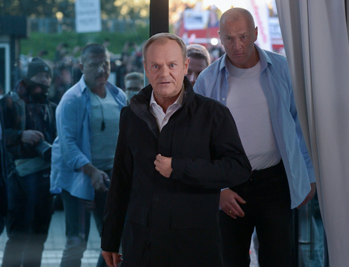 Tusk o dymisjach w armii: "Doszły mnie słuchy...". Dowództwo Generalne zaprzecza