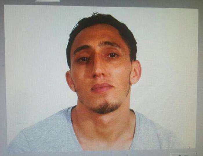 Nowy bilans ofiar zamachów w Hiszpanii. Zamachowiec wciąż poszukiwany