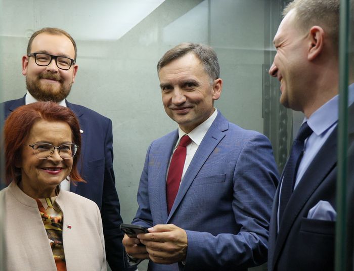 Areszt dla Zbigniewa Ziobry? Fatalne błędy prokuratury i decyzja sądu