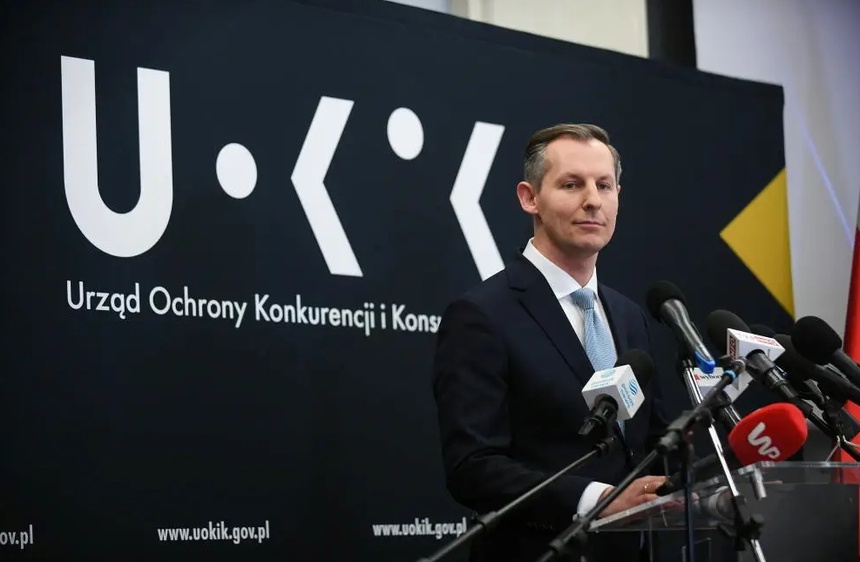 Prezes UOKiK Tomasz Chróstny, fot. PAP/Marcin Obara