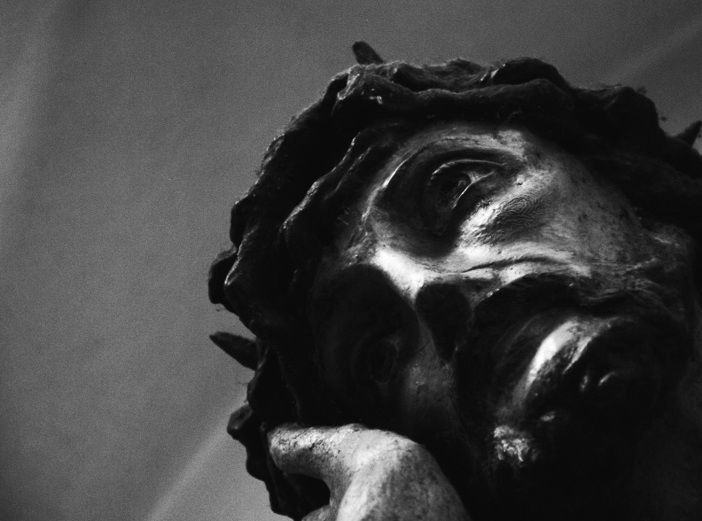 Chrystus Frasobliwy - XVIII-wieczna figura z kolegiaty kórnickiej. Fot. Robert Buda