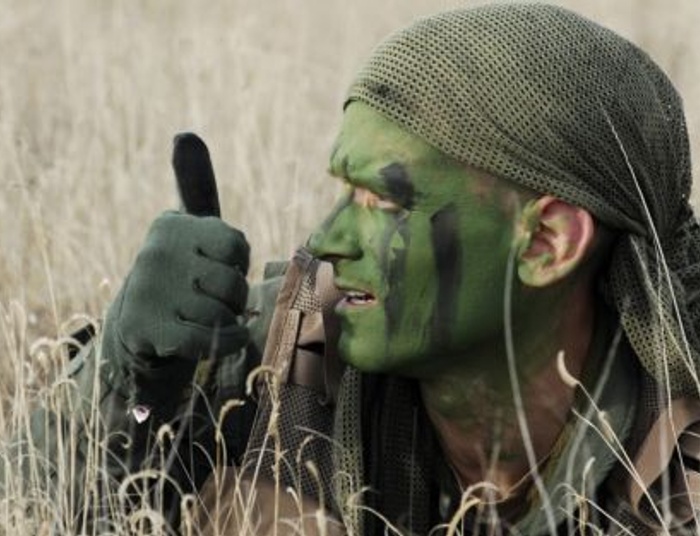 Survival jest polityczny