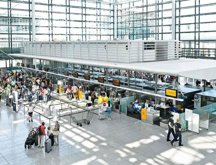 Niemcy i Czechy w stanie zagrożenia. Alarmy na lotniskach