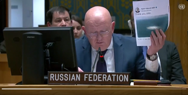 Tweet Sikorskiego posłużył Rosjanom na ważnym posiedzeniu ONZ. „Ujawniał zbyt wiele”