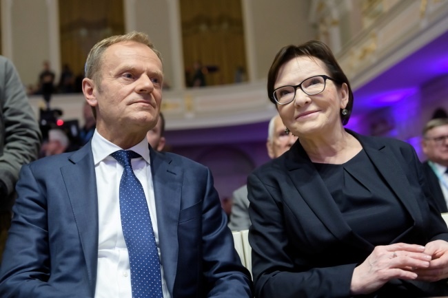Ewa Kopacz i Donald Tusk. Fot. PAP
