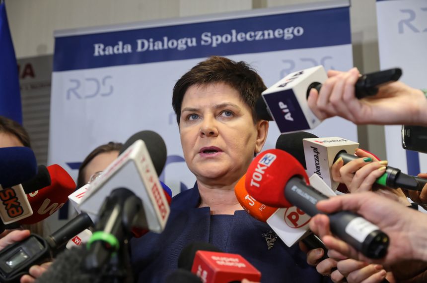 Beata Szydło, wicepremier od spraw społecznych. Fot. PAP/Tomasz Gzell