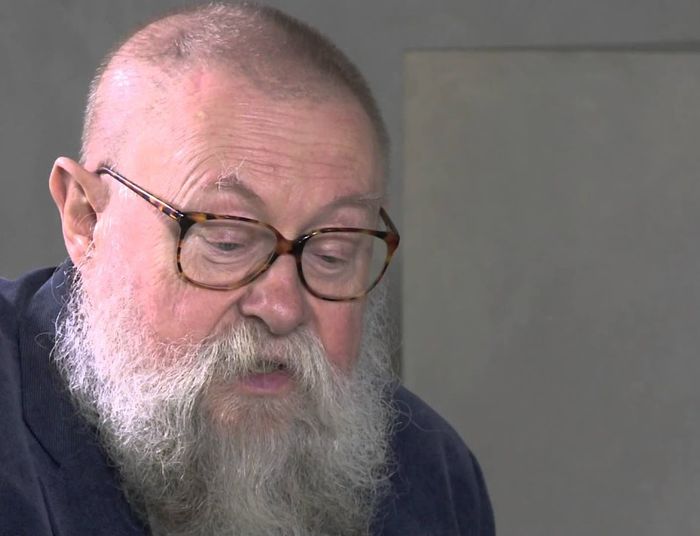 Bralczyk znowu na przekór progresywnej lewicy. Zajął się językiem "neutralnym płciowo"