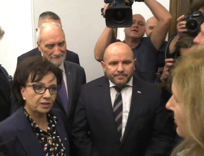 Eurokomisarz w Polsce. Elżbieta Witek prosiła ją o pomoc ws. TVP