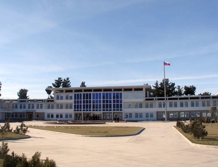 Zamach bombowy przed ambasadą Rosji. Talibowie zastrzelili terrorystę