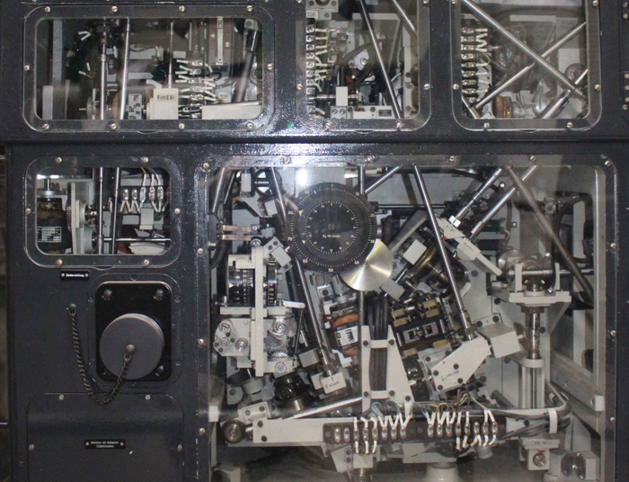 Przyczynek krótki do historii sztucznej inteligencji