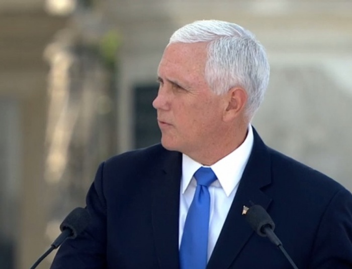 Wizyta Trumpa przełożona - a nie odwołana i odbędzie się niedługo