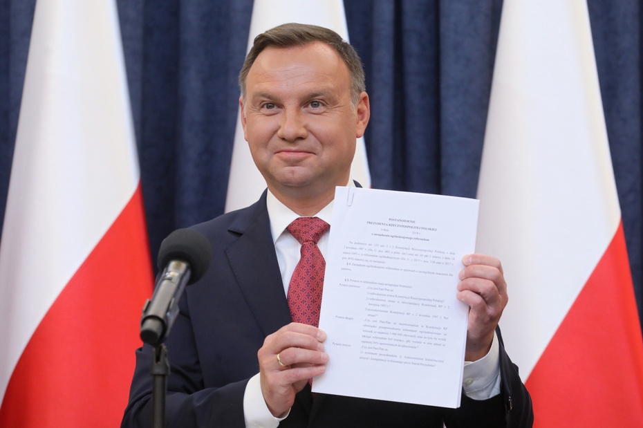Andrzej Duda z wnioskiem o przeprowadzenie referendum. Fot. PAP/Paweł Supernak