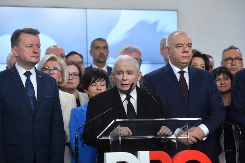 Wyborcy PiS są przekonani, że partia Jarosława Kaczyńskiego wygra wybory. Fot. PAP