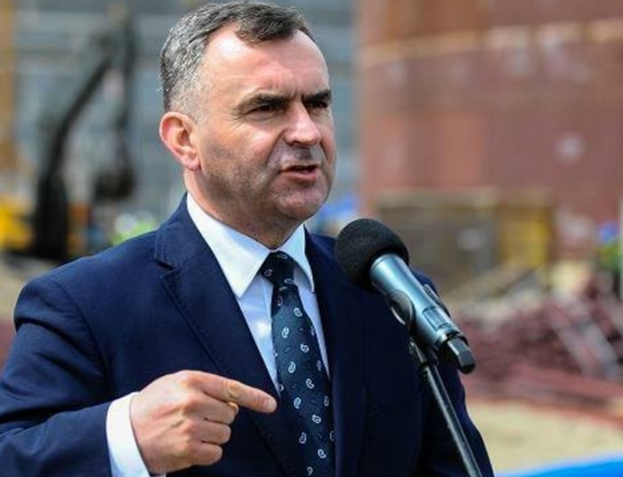 Prokuratura odpuszcza sprawę Karpińskiego. Nie straci immunitetu