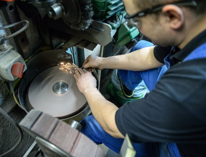 Patologia rynku czy świadomy wybór? Coraz więcej JDG należy do osób przed trzydziestką