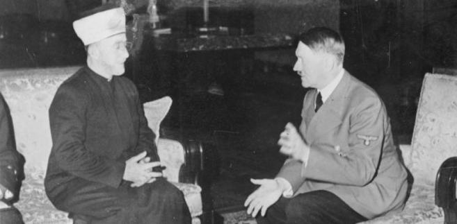 Spotkanie wielkiego muftiego Jerozolimy Muhammada Amina al-Husajniego z Adolfem Hitlerem.