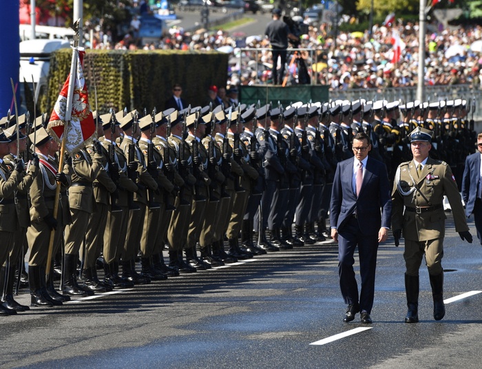 Premier zabrał głos po defiladzie. "To sygnał pokoju"