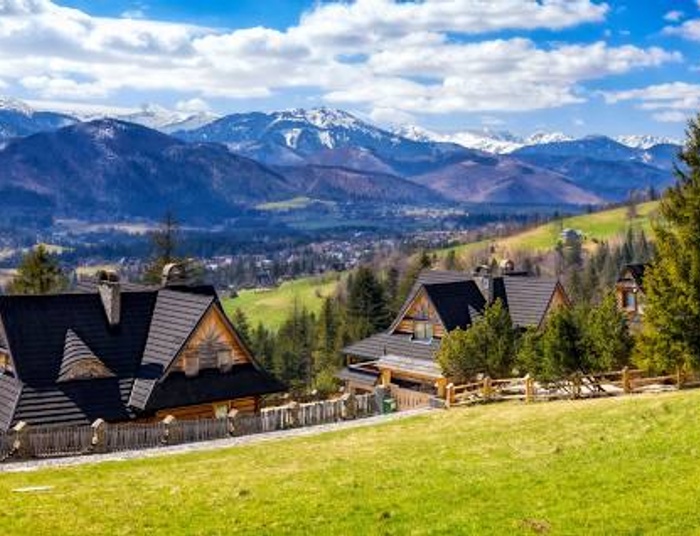 Zakopane - trudna miłość Polaków. Narzekają na wszystko, ale jeżdżą