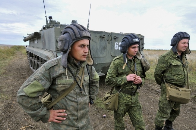 Rosja ma plany wydłużenia służby wojskowej