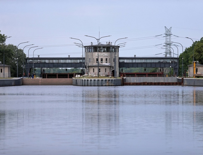 Masowe śnięcie ryb w Kanale Gliwickim. Komunikat ministerstwa