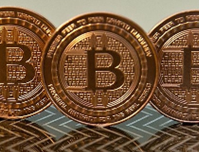 Pełzająca likwidacja gotówki w Polsce