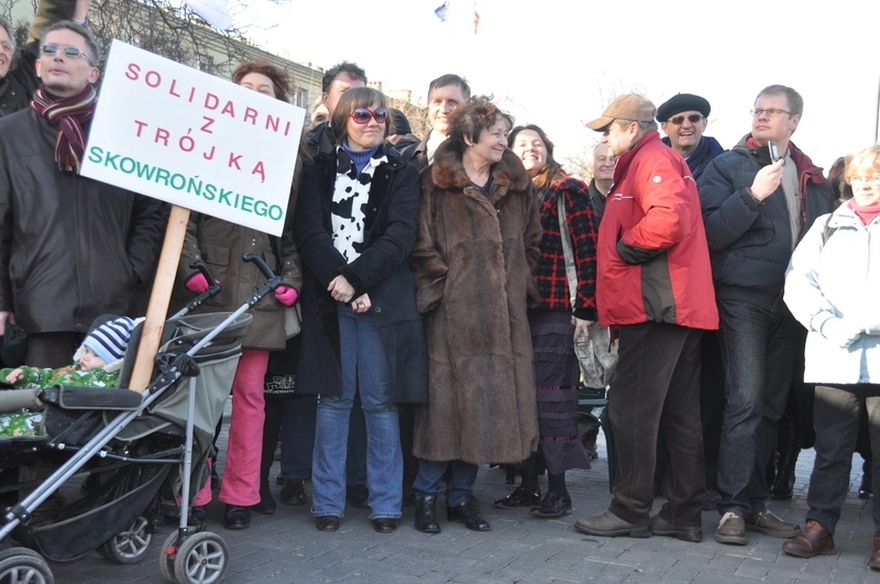 2010 - Protest po wyrzuceniu Krzysztofa Skowrońskiego z Trójki.

Autor zdjęcia Janina Jankowska