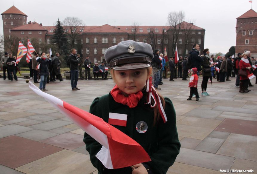 Dzieckiem W Kolebce Kto łeb Urwał Hydrze