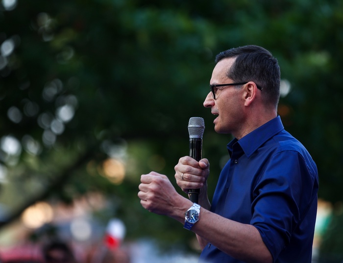 Premier: Seniorzy mówili mi o nędznych waloryzacjach za czasów PO