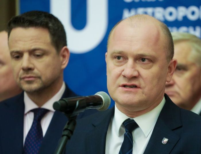 Krzystek i Trzaskowski rzucają wyzwanie Tuskowi? W PO szykuje się poważna wojna