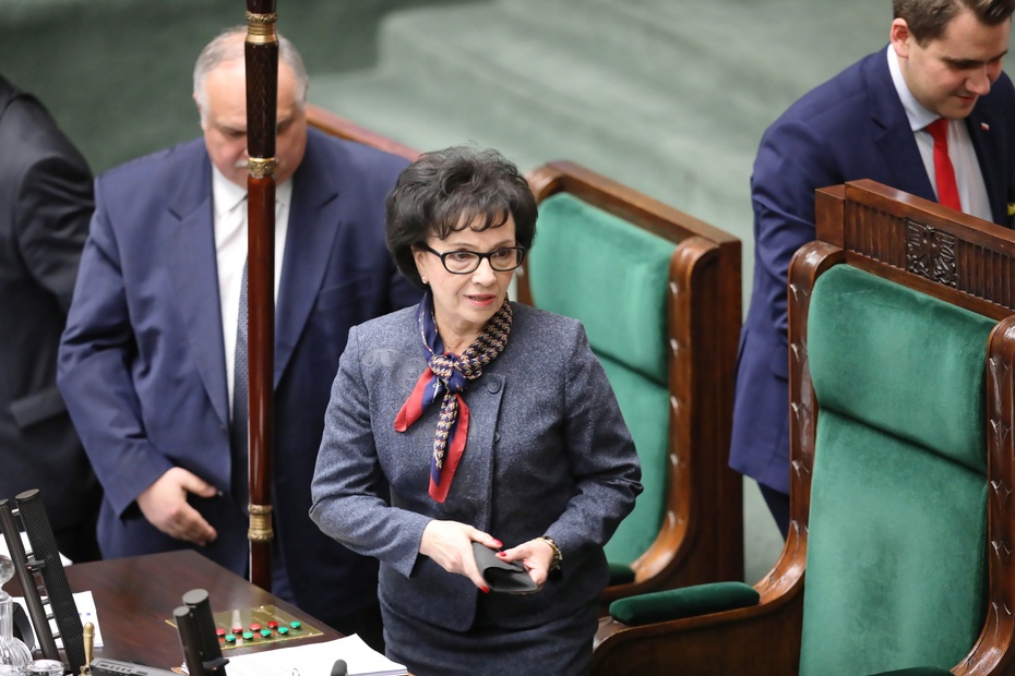 Elżbieta Witek jest krytykowana przez opozycję. Fot. PAP/Leszek Szymański