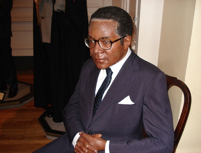 Ekshumacja prezydenta Mugabe! "Tradycyjne rytuały z niektórymi częściami jego ciała"