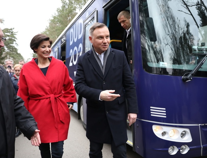 Złapał Kozak Tatarzyna a Tatarzyn za łeb trzyma