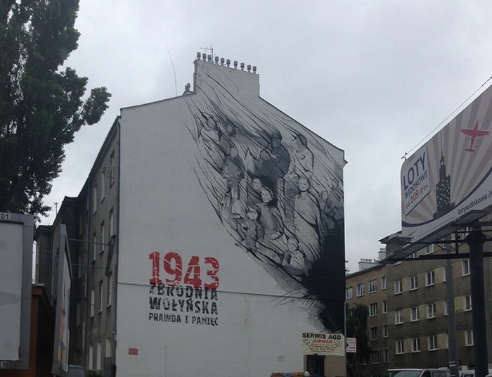 Wołyń a nasza pomoc walczącej Ukrainie