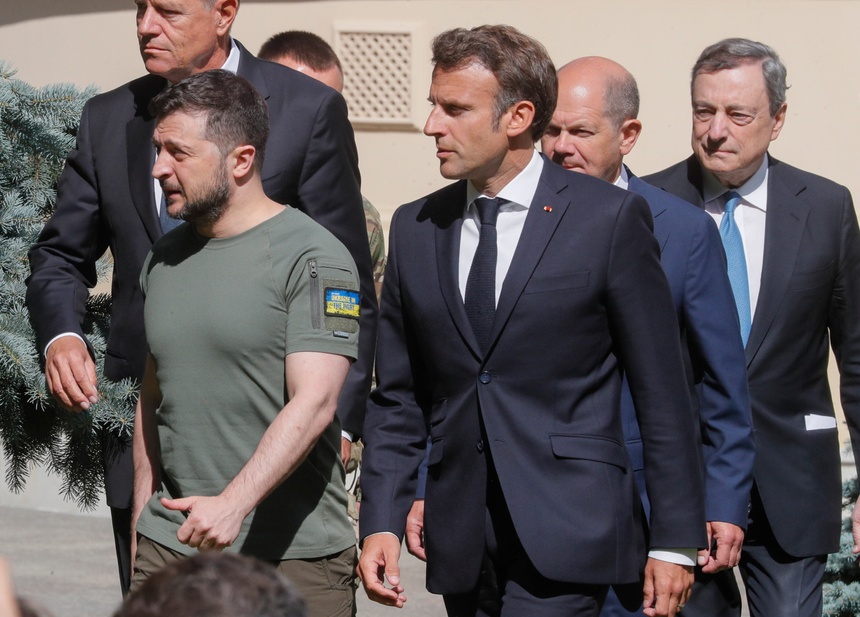Wizyta Iohannisa była kompletnie niewidoczna dla zachodnich mediów. fot. PAP/EPA/SERGEY DOLZHENKO