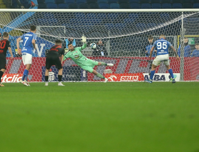 Koncert na Śląskim! Ruch rozbija Piasta
