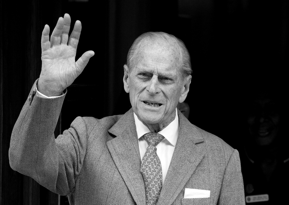 Zmarł książę Filip - mąż królowej Elżbiety II.fot.PAP/EPA/ANDY RAIN