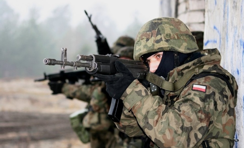 Polska wymieniona w gronie państw, które wydatnie modernizują swoje wojska.